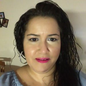 Meet your Posher, Carmen